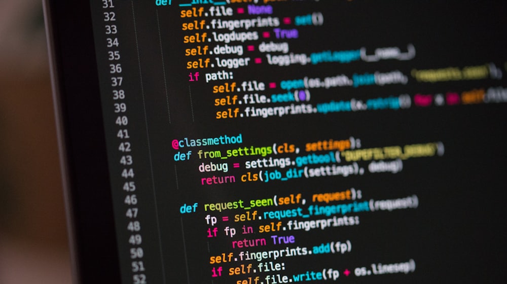 Lignes de code sur un écran
